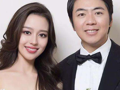 朗朗晒给老婆夹菜视频一起来看看，不帮老婆拿行李却给老婆夹菜？