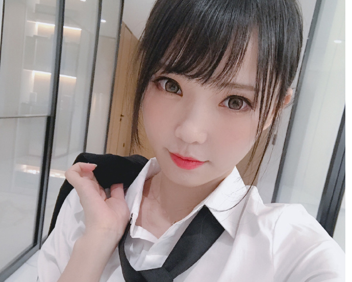UP主咬人猫真实资料，黑料曝光居然是这样的一个人！