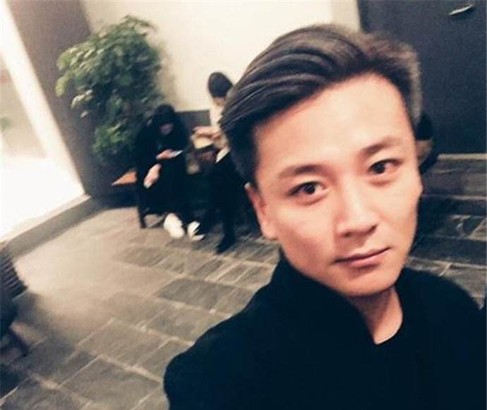 网红游戏主播熊猫朱晓飞资料，玩游戏那么差还能走红原因