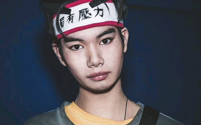 网红发际线小吴欠款还清，网友感叹网红真的那么赚钱吗？