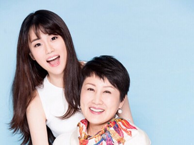 国民妈妈张凯丽近况，女儿进军娱乐圈老公被曝是富豪！老公低调富豪