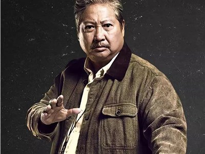 洪金宝如今身体怎么样了？ 被曝坐轮椅一代功夫巨星就此陨落