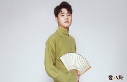 张云雷坠楼事件,多次手术未痊愈回顾坠楼事件!