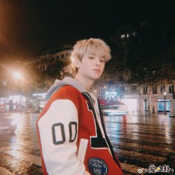 justin黄明昊自曝理想型，原来他喜欢这样的女孩子！