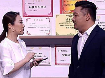 贾冰李丽丽被曝是夫妻，二人真实关系原来是这种！