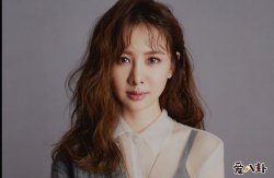 性感女神安心亚情史起底，不雅照片女主真的是她？