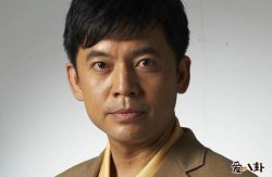 范雨情史过往揭秘，与现任老公何政军感情如何？