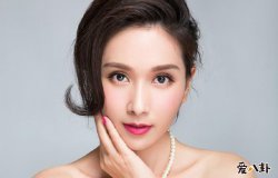 杨恭如小三事件再被扒，插足富商周正毅现况如何？