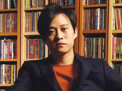 林夕后悔写词《北京欢迎你》，身份遭人猜忌是港独！