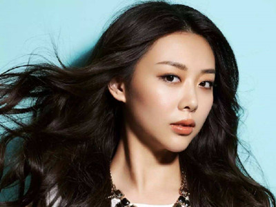 濮存昕的女儿濮方真幸福， 事业有成嫁给了神秘老公韩金凯