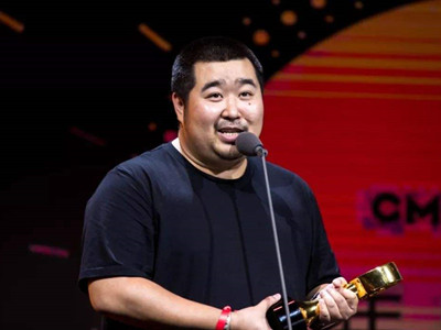 董小姐具体是指哪个女生，为什么会出现在歌里？