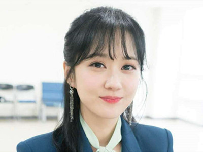 张娜拉的老公是谁? 社交网站上晒的结婚照引发网友热议