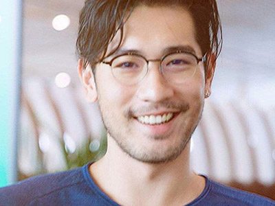 高以翔主演网剧播出, 怪你过分美丽被质疑用高以翔炒作!