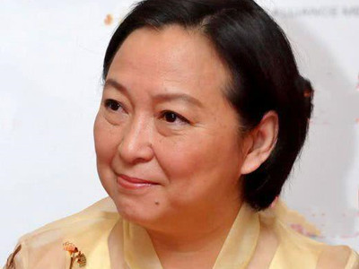 台湾演员方芳是谁？综艺女丑界的开山始祖又是怎么回事？