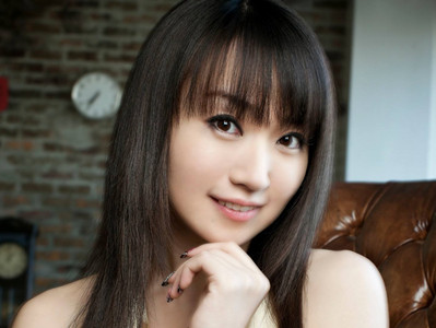 日本声优水树奈奈官宣结婚，经典作品被扒！