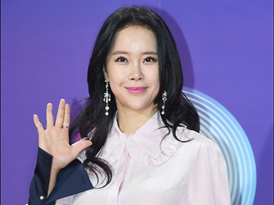 白智英经历离婚后再寻得爱人，郑锡元资料起底