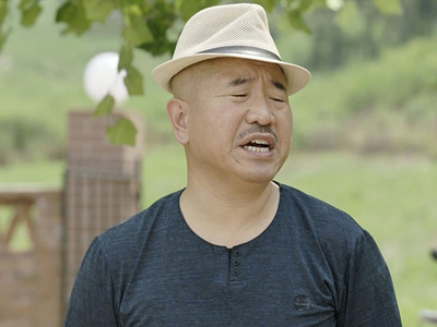 王小利与赵本山闹翻了， 老板赵本山发怒不让王小利演刘能