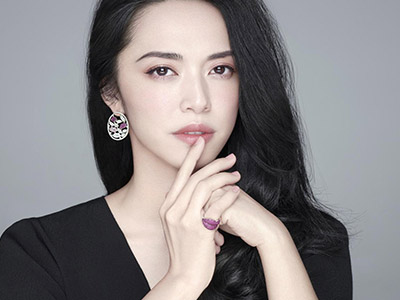 姚晨奇葩外号“恶之花”， 该外号起名缘由是？