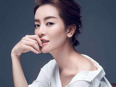 王一楠高鑫女儿, 高鑫的新女友是谁和女儿关系好吗？？