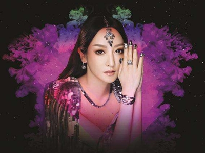萨顶顶一曲《万物生》登上热搜，网友称这首歌阴森诡异！