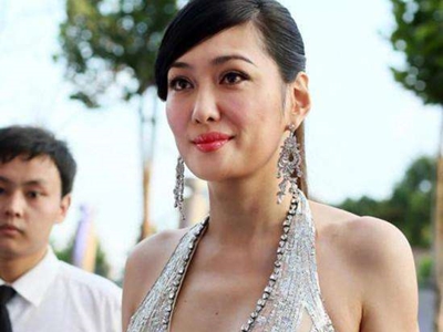 孟广美遭国外男友骗财骗色，如今精神出现问题？