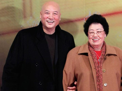 迟重瑞为钱娶二婚陈丽华？女方离婚原因是因为出轨吗？