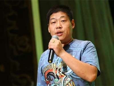 郭德纲护犊子，李鹤彪当时殴打记者所为何？