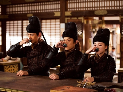 网剧《热血长安》官宣上映时间，网友;在不播就弃剧了！