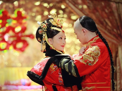 婉容经历过往起底，为何身为皇后下场却如此悲惨？