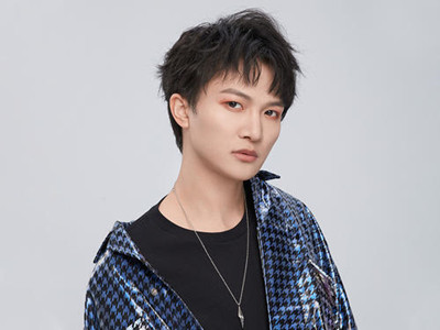 周深演出怪癖起底，唱歌前吃饭原来是这样！