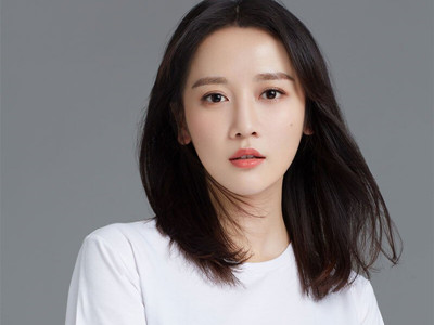 凤唳九天姚莫婉扮演者李墨之, 长相像王鸥又像陈乔恩