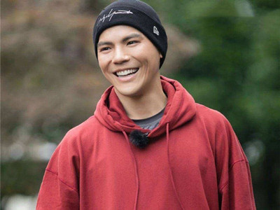 向佐向佑两兄弟关系好吗？ 向佑没有音讯向佐却春风得意