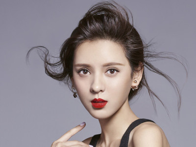 张予曦父母是外国人吗？ 张予曦是哪里人为什么像混血儿