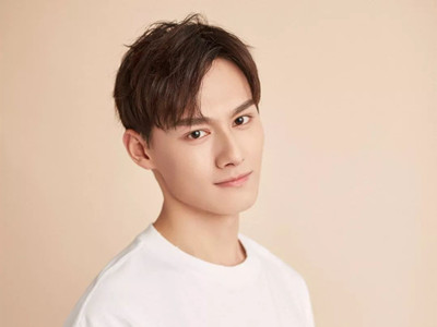 汪卓成肖战是真的吗 两人是什么关系