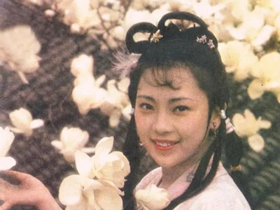 黄秋燕感情经历起底，她和李连杰为何离婚？