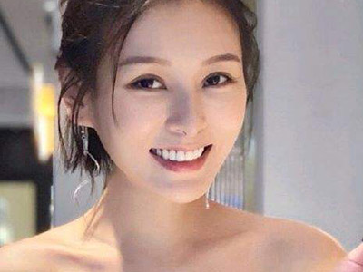 何佩瑜情色大片起底，都是真刀真枪上阵？