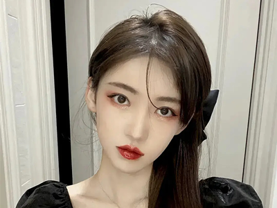 网红李由是变性人? 李由是男是女为何总被说变性呢