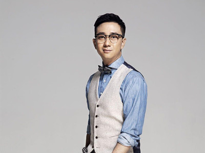 王自健前妻发文否认自己家暴，两人之间为什么离婚呢?