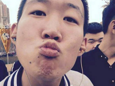 网红小白龙被打是怎么回事, 起底其原因竟是自食恶果