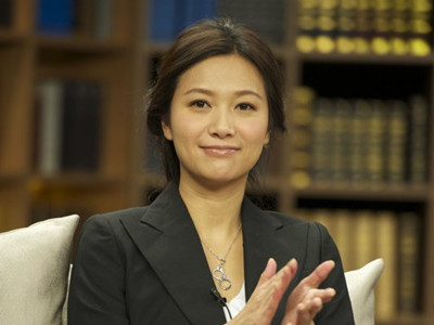 徐静蕾回应准备代孕一事, 这还是大家认识的才女吗