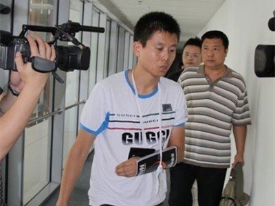 李鹤彪打记者事件当年真相, 事后反而得到郭德纲力捧