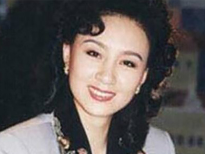 央视主持人李平个人资料起底, 她与二婚丈夫现状如何