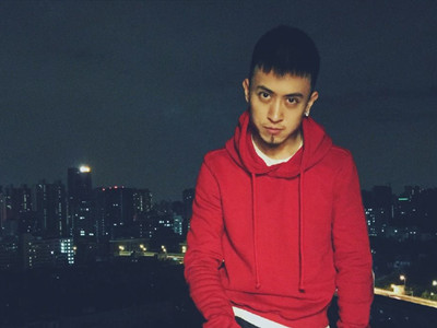 秦奋为什么被称为沪上皇? 起底名称来源秦奋家里非常有钱