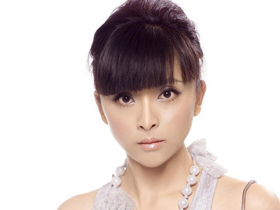 黄小蕾的老公是谁？她和老公闪婚之后两人感情如何？