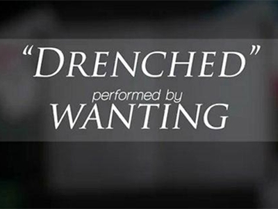 歌曲《drenched》原唱是谁。来源是哪里？