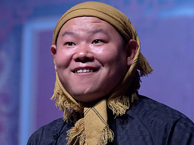 翻过了一座山越过了一道弯岳云鹏， 这首歌歌名是什么