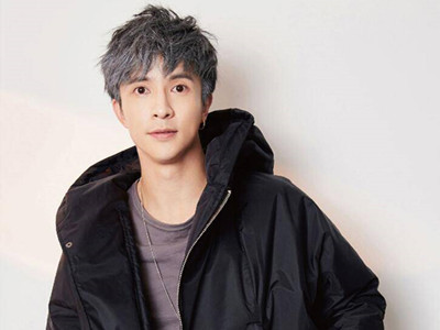 薛之谦和章龄之两人是什么关系？两人真的交往过吗？
