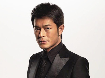 古天乐右眼球曾缝八针 ,古天乐的右眼球是怎么受伤的