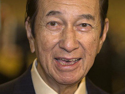 赌王四个太太不犯法吗？ 起底赌王何鸿燊拥有4个老婆的原因