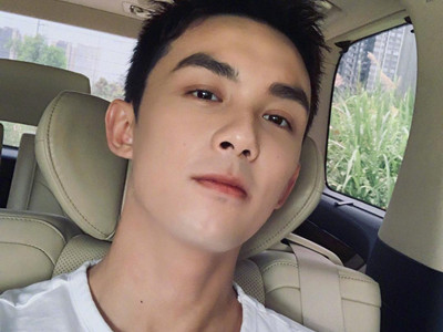 吴磊吐槽杂志服装衣领口太低, 吴磊表示不接受贩卖男色